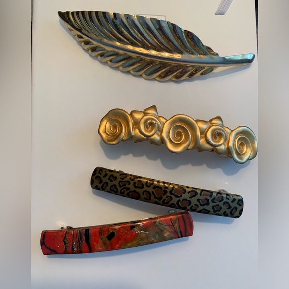 4 Hair Barrettes / Clips - Picture 1 of 12